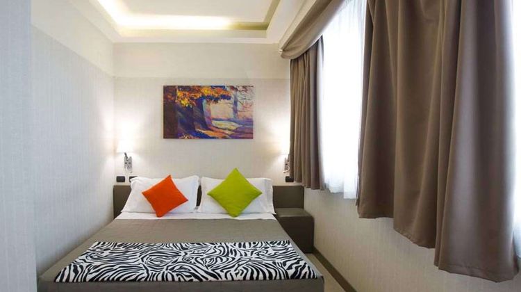 The Gate Hotel Room
