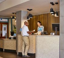 Mercure Northampton Exterior