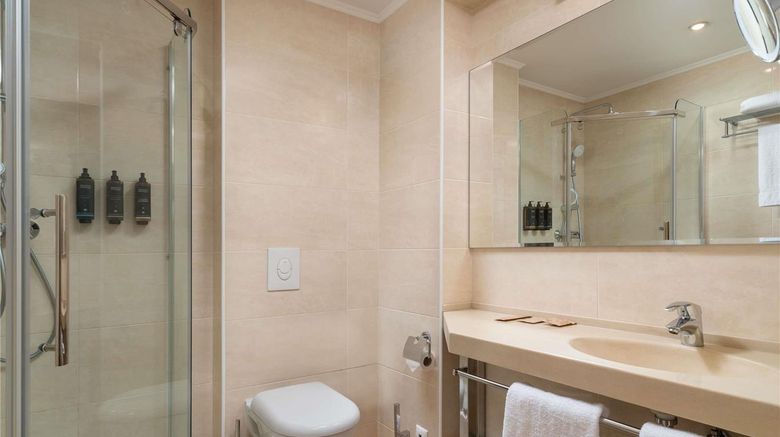 <b>Mercure Chisinau Jazz Hotel Room</b>. Images powered by <a href="https://iceportal.shijigroup.com/" title="IcePortal" target="_blank">IcePortal</a>.