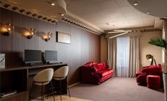 Mercure Chisinau Jazz Hotel
