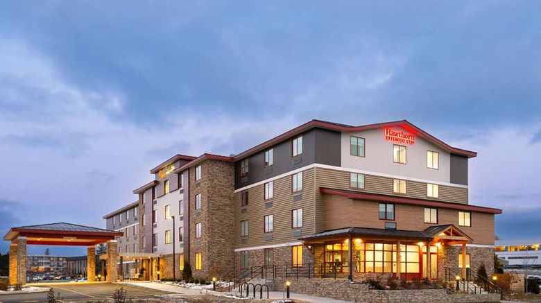 <b>La Quinta Inn & Suites by Wyndham Exterior</b>. Images powered by <a href="https://iceportal.shijigroup.com/" title="IcePortal" target="_blank">IcePortal</a>.