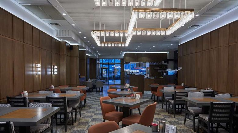 <b>Nova Vista Centrum, Radisson Individuals Restaurant</b>. Images powered by <a href="https://iceportal.shijigroup.com/" title="IcePortal" target="_blank">IcePortal</a>.