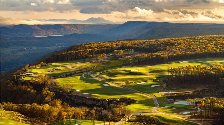 <b>Cloudland at McLemore Resort Golf</b>. Images powered by <a href="https://iceportal.shijigroup.com/" title="IcePortal" target="_blank">IcePortal</a>.