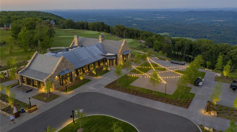 <b>Cloudland at McLemore Resort Meeting</b>. Images powered by <a href="https://iceportal.shijigroup.com/" title="IcePortal" target="_blank">IcePortal</a>.
