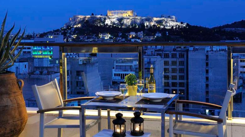 <b>Dorian Inn, Sure Coll by Best Western Restaurant</b>. Images powered by <a href="https://iceportal.shijigroup.com/" title="IcePortal" target="_blank">IcePortal</a>.