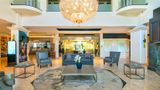<b>Chateau Cartier Hotel & Resort Gatineau Lobby</b>. Images powered by <a href="https://iceportal.shijigroup.com/" title="IcePortal" target="_blank">IcePortal</a>.
