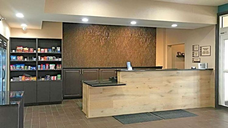 Comfort Inn & Suites O'Fallon Lobby