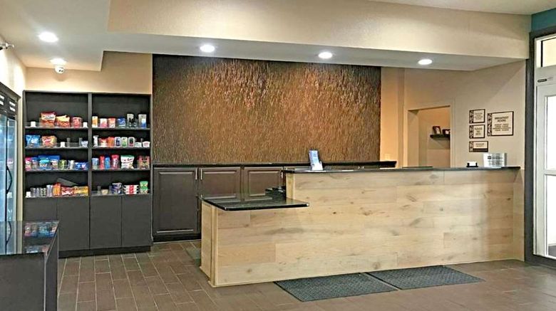 <b>Comfort Inn & Suites O'Fallon Lobby</b>. Images powered by <a href="https://iceportal.shijigroup.com/" title="IcePortal" target="_blank">IcePortal</a>.
