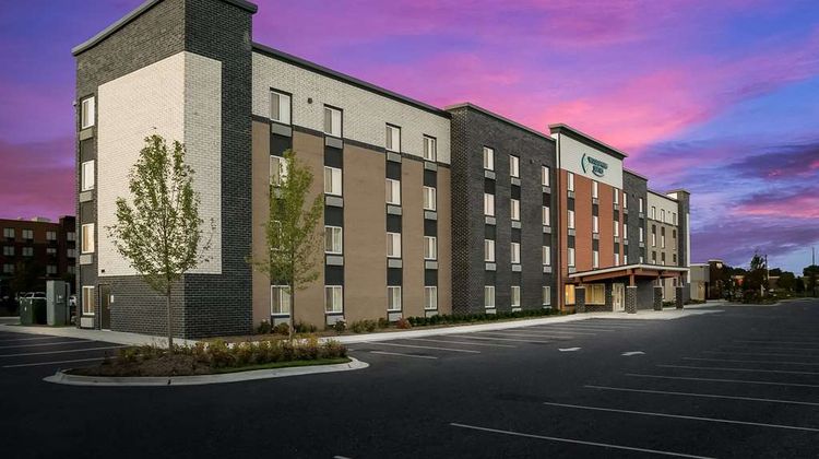 WoodSpring Stes Detroit Sterling Heights Exterior