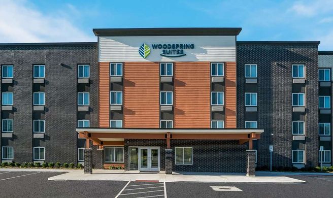 WoodSpring Stes Detroit Sterling Heights Exterior