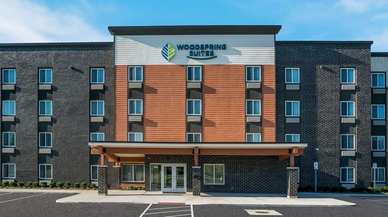 WoodSpring Stes Detroit Sterling Heights Exterior. Images powered by <a href="https://iceportal.shijigroup.com" target="_blank" rel="noopener">Ice Portal</a>.