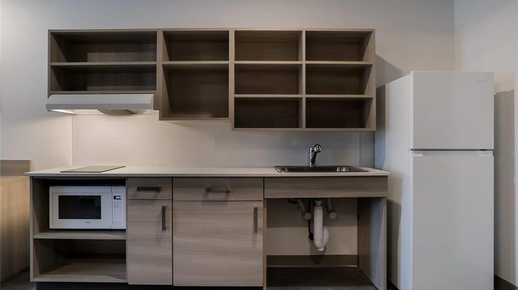 WoodSpring Stes Detroit Sterling Heights Room