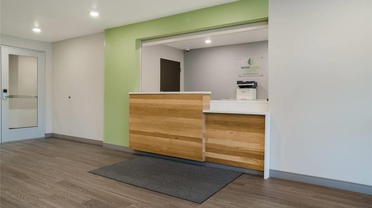 WoodSpring Stes Detroit Sterling Heights Lobby