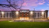 WoodSpring Suites Dearborn-Detroit Exterior