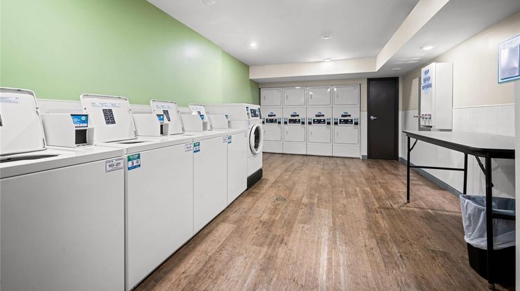 WoodSpring Suites Dearborn-Detroit Other