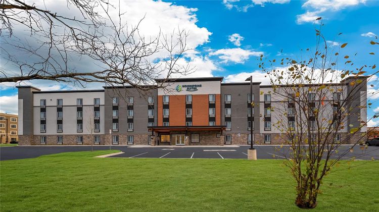 WoodSpring Suites Dearborn-Detroit Exterior
