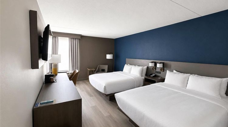 Comfort Inn & Suites Room