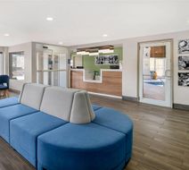Sleep Inn & Suites - Oxford - University Lobby