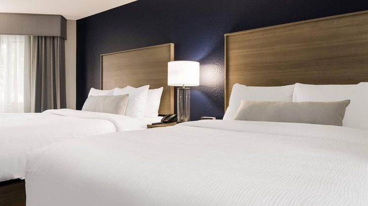 The Inn on Maritime Bay, Ascend Hotel Room