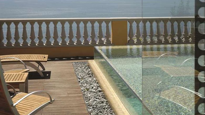 <b>Grand Hotel Palazzo Livorno Pool</b>. Images powered by <a href="https://iceportal.shijigroup.com/" title="IcePortal" target="_blank">IcePortal</a>.