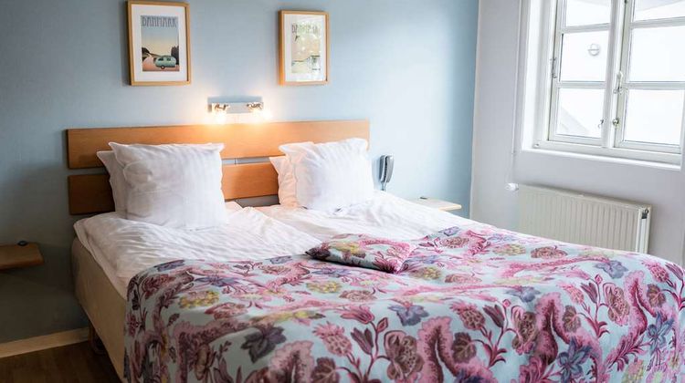 Aalbaek Badehotel Room