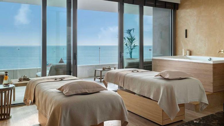 <b>SANA Classic Estoril Hotel Spa</b>. Images powered by <a href="https://iceportal.shijigroup.com/" title="IcePortal" target="_blank">IcePortal</a>.