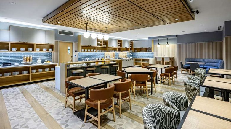 <b>Hyatt Place Albany/Downtown Restaurant</b>. Images powered by <a href="https://iceportal.shijigroup.com/" title="IcePortal" target="_blank">IcePortal</a>.