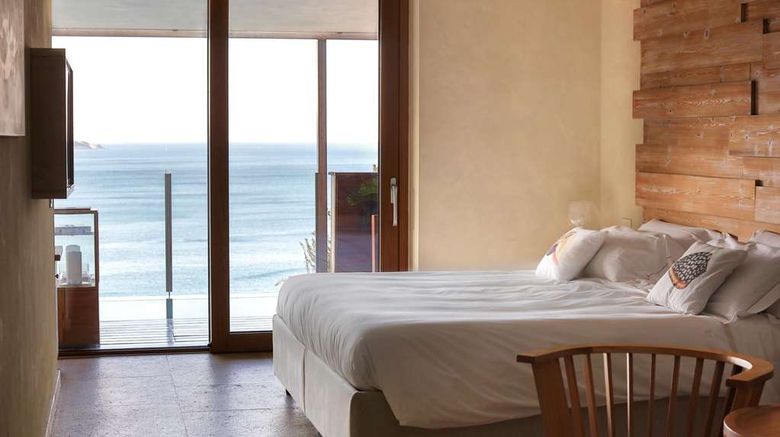 <b>Laqua by the Sea Room</b>. Images powered by <a href="https://iceportal.shijigroup.com/" title="IcePortal" target="_blank">IcePortal</a>.