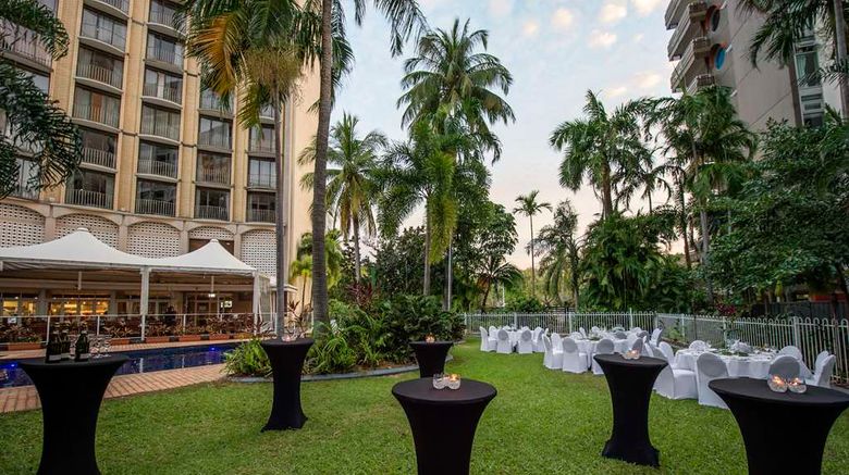<b>Hilton Garden Inn Darwin Restaurant</b>. Images powered by <a href="https://iceportal.shijigroup.com/" title="IcePortal" target="_blank">IcePortal</a>.