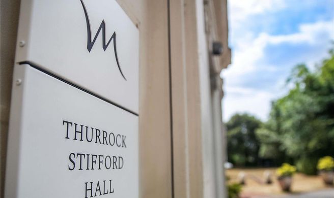 Mercure Thurrock Stifford Hall Exterior