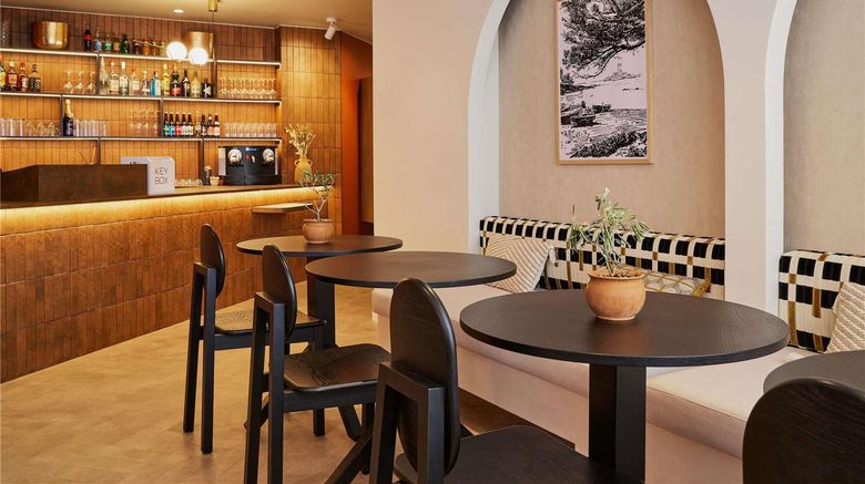 <b>Mercure St Raphael Centre Plage Exterior</b>. Images powered by <a href="https://iceportal.shijigroup.com/" title="IcePortal" target="_blank">IcePortal</a>.