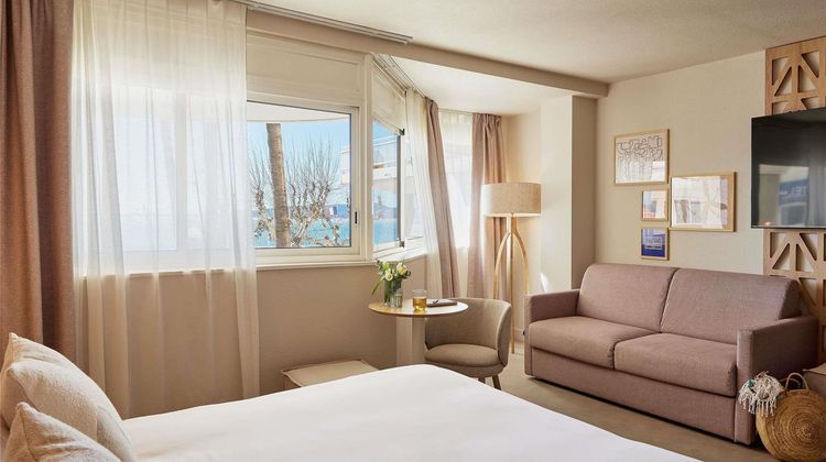 Mercure St Raphael Centre Plage Room