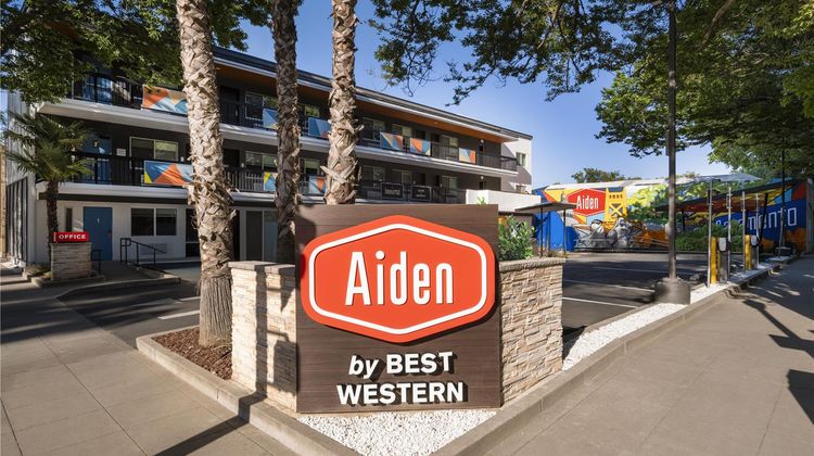 Aiden Sacramento Downtown Exterior