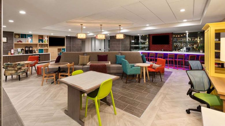 <b>Hawthorn Sts by Wyndham Kingwood/Houston Lobby</b>. Images powered by <a href="https://iceportal.shijigroup.com/" title="IcePortal" target="_blank">IcePortal</a>.