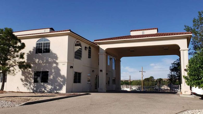 <b>Travelodge by Wyndham Carlsbad NM Exterior</b>. Images powered by <a href="https://iceportal.shijigroup.com/" title="IcePortal" target="_blank">IcePortal</a>.