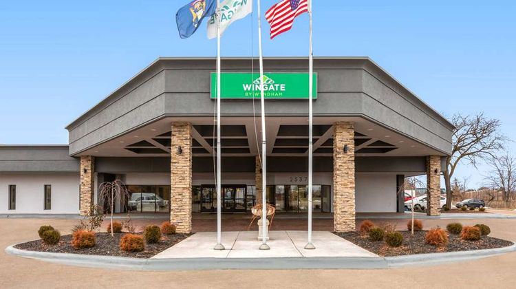 Wingate by Wyndham Troy Exterior