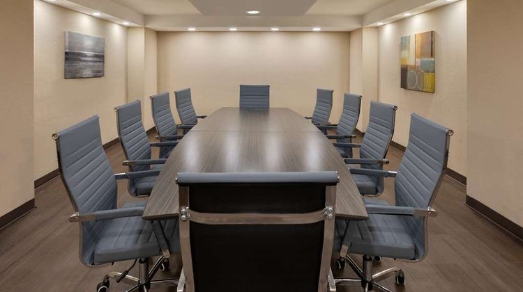 Wingate by Wyndham Troy Meeting