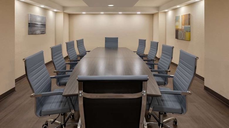 <b>Wingate by Wyndham Troy Meeting</b>. Images powered by <a href="https://iceportal.shijigroup.com/" title="IcePortal" target="_blank">IcePortal</a>.