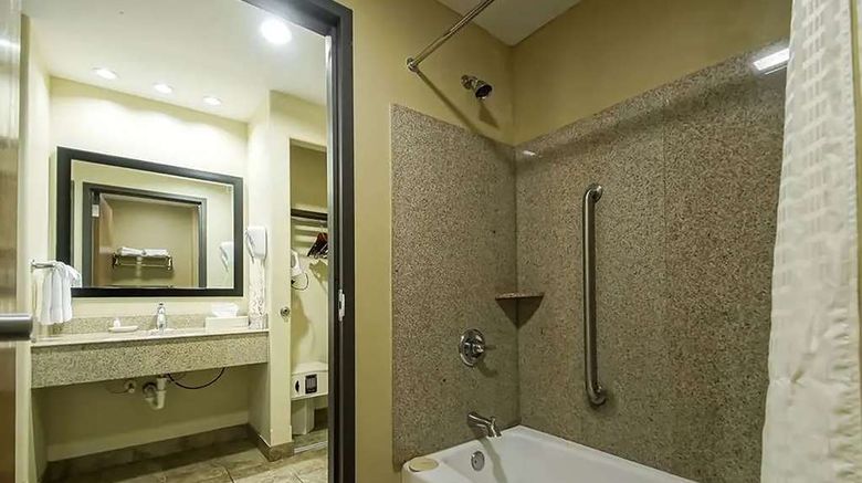 <b>Days Inn by Wyndham Baton Rouge/I-10 Room</b>. Images powered by <a href="https://iceportal.shijigroup.com/" title="IcePortal" target="_blank">IcePortal</a>.
