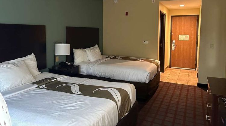 Days Inn by Wyndham Baton Rouge/I-10 Room
