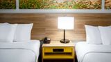 Days Inn by Wyndham Baton Rouge/I-10 Room