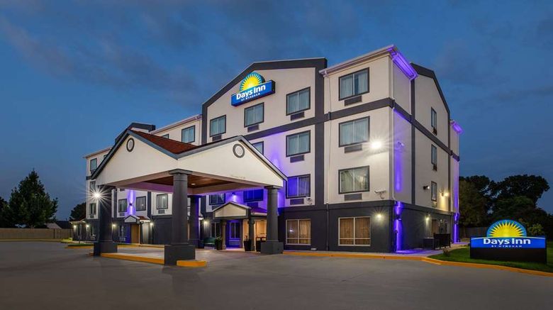 <b>Days Inn by Wyndham Baton Rouge/I-10 Exterior</b>. Images powered by <a href="https://iceportal.shijigroup.com/" title="IcePortal" target="_blank">IcePortal</a>.