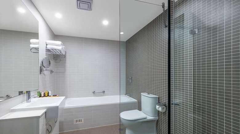 <b>Rydges Resort Hunter Valley Room</b>. Images powered by <a href="https://iceportal.shijigroup.com/" title="IcePortal" target="_blank">IcePortal</a>.