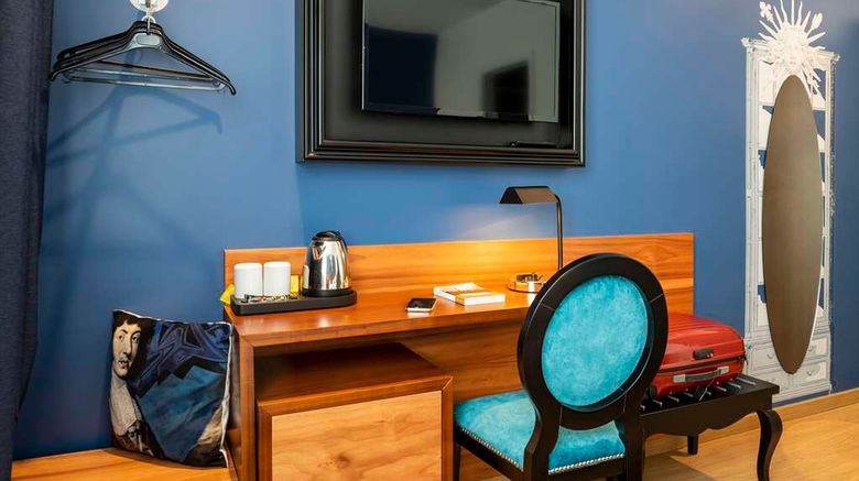 <b>Hotel des Lys Other</b>. Images powered by <a href="https://iceportal.shijigroup.com/" title="IcePortal" target="_blank">IcePortal</a>.