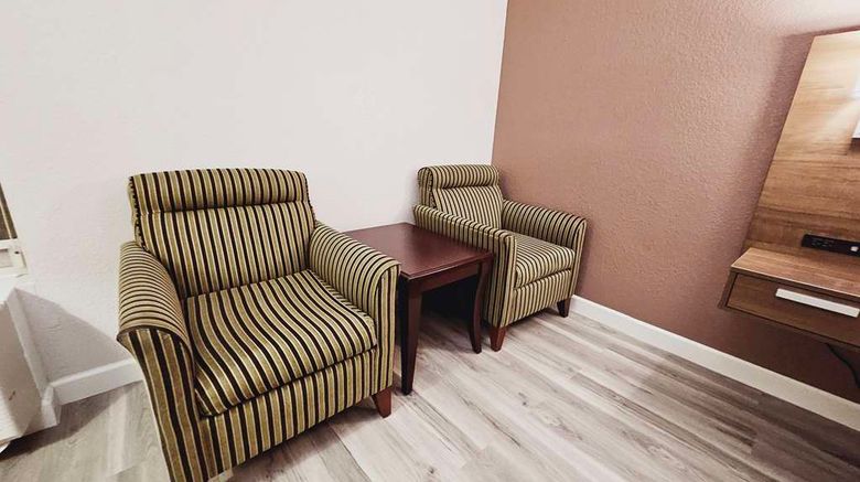 <b>Best Western Hopkinsville Room</b>. Images powered by <a href="https://iceportal.shijigroup.com/" title="IcePortal" target="_blank">IcePortal</a>.