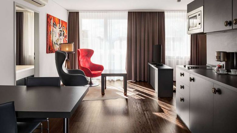<b>Amedia Luxury Suites Graz, Trademark Col Suite</b>. Images powered by <a href="https://iceportal.shijigroup.com/" title="IcePortal" target="_blank">IcePortal</a>.