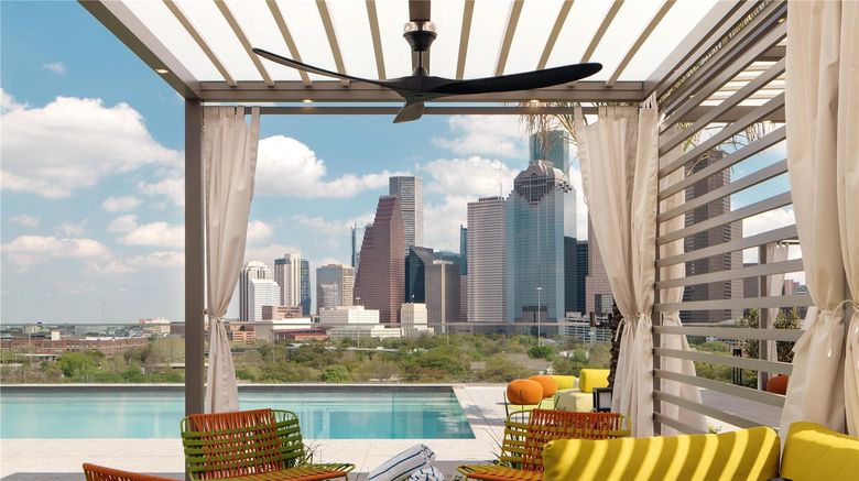 <b>Thompson Houston Pool</b>. Images powered by <a href="https://iceportal.shijigroup.com/" title="IcePortal" target="_blank">IcePortal</a>.