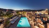 <b>Dream Hollywood by Hyatt Pool</b>. Images powered by <a href="https://iceportal.shijigroup.com/" title="IcePortal" target="_blank">IcePortal</a>.