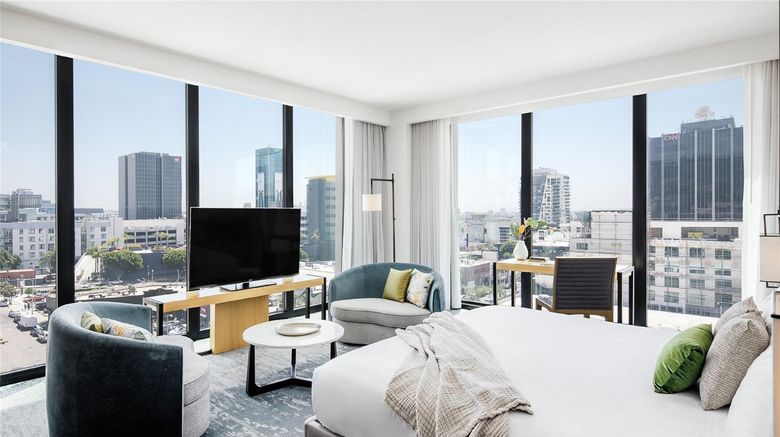 <b>Dream Hollywood by Hyatt Room</b>. Images powered by <a href="https://iceportal.shijigroup.com/" title="IcePortal" target="_blank">IcePortal</a>.