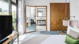 <b>Dream Hollywood by Hyatt Room</b>. Images powered by <a href="https://iceportal.shijigroup.com/" title="IcePortal" target="_blank">IcePortal</a>.